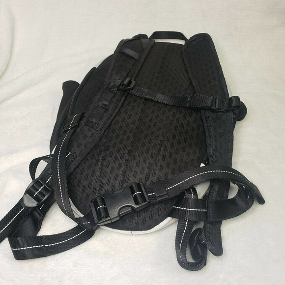 Lululemon Beautiful Fast Free Backpack White Great For So Many Activities!! - Picture 4 of 6